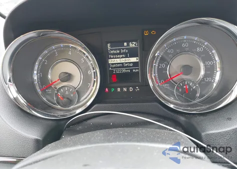 2016 Chrysler Town & Country Limited from USA, damaged, VIN 2C4RC1JG6GR174705